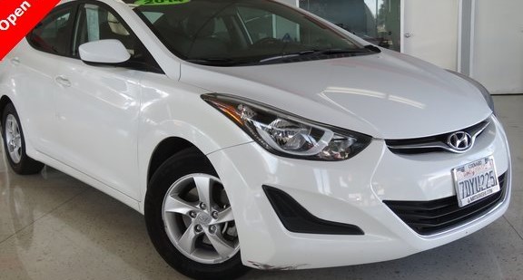 2025 Hyundai Elantra Preferred